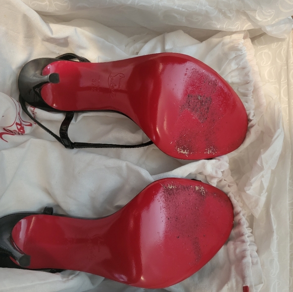 Christian Louboutin Rosalie Patent Black - Picture 2 of 11